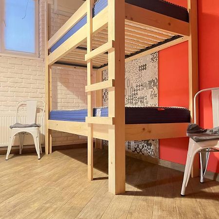 Moonlight Hostel Λβιβ Εξωτερικό φωτογραφία