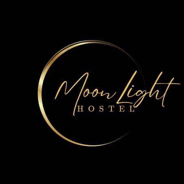 Moonlight Hostel Λβιβ Εξωτερικό φωτογραφία
