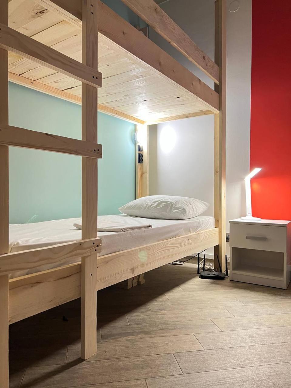 Moonlight Hostel Λβιβ Εξωτερικό φωτογραφία
