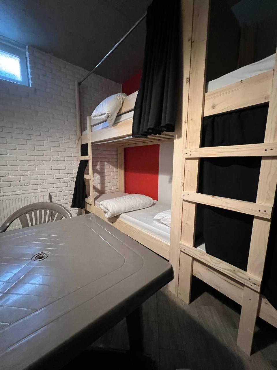 Moonlight Hostel Λβιβ Εξωτερικό φωτογραφία